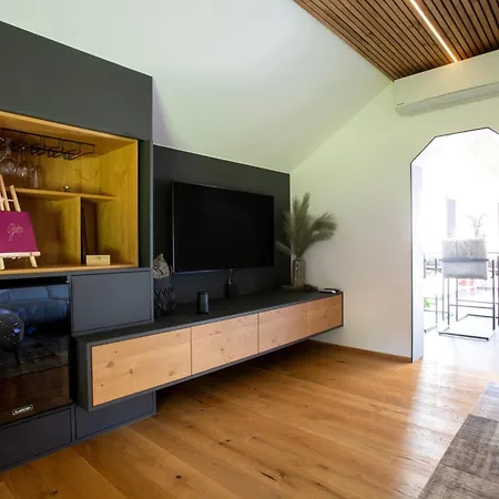 아파트 Golden Sunset Wellness *